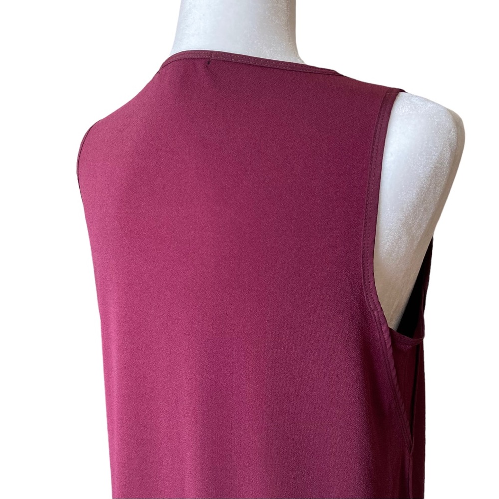 Banana Republic Women's sleeveless v-neck tank top, Sz M - Picture 11 of 16